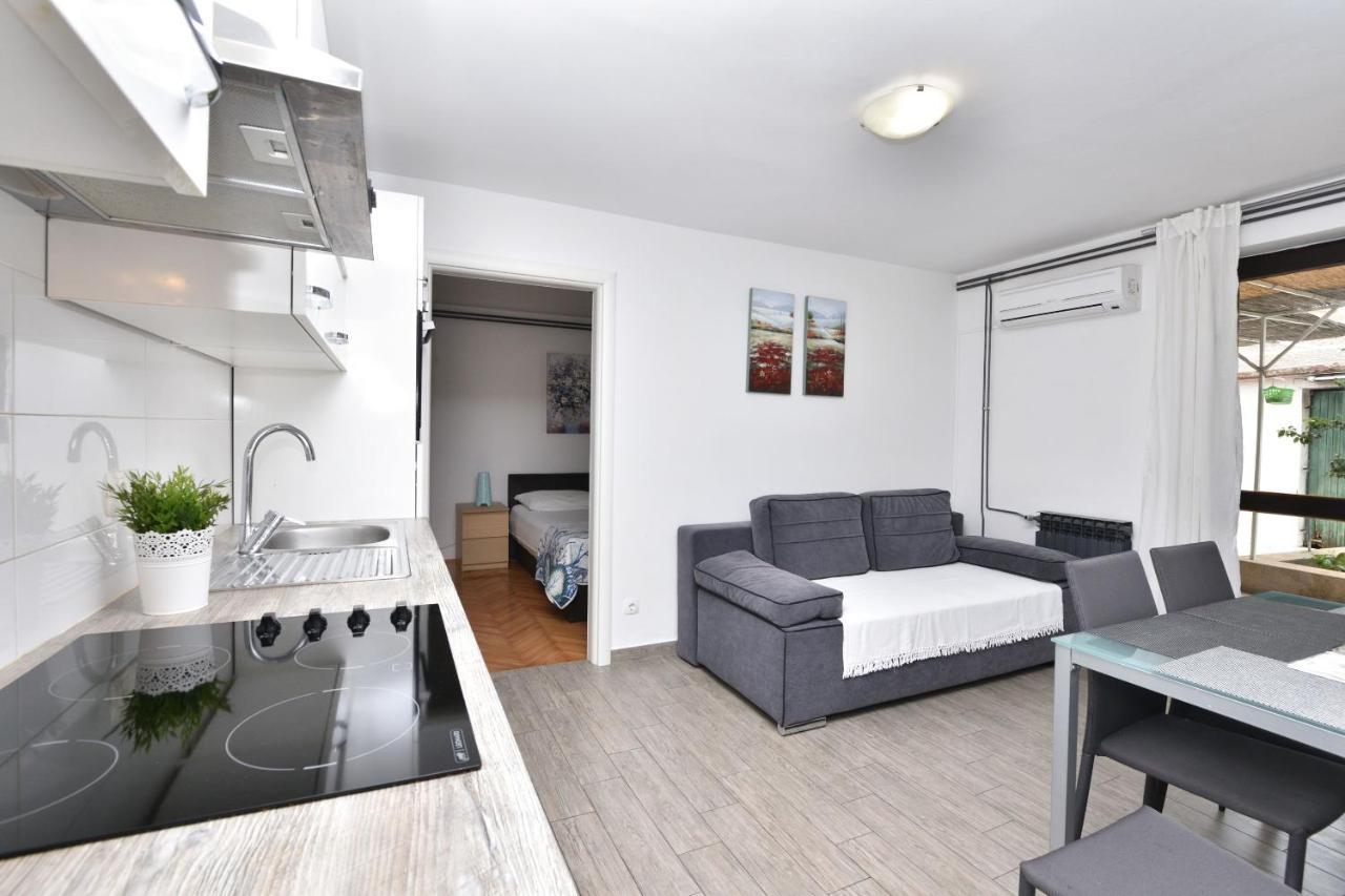Apartment Ivan Primošten Zewnętrze zdjęcie